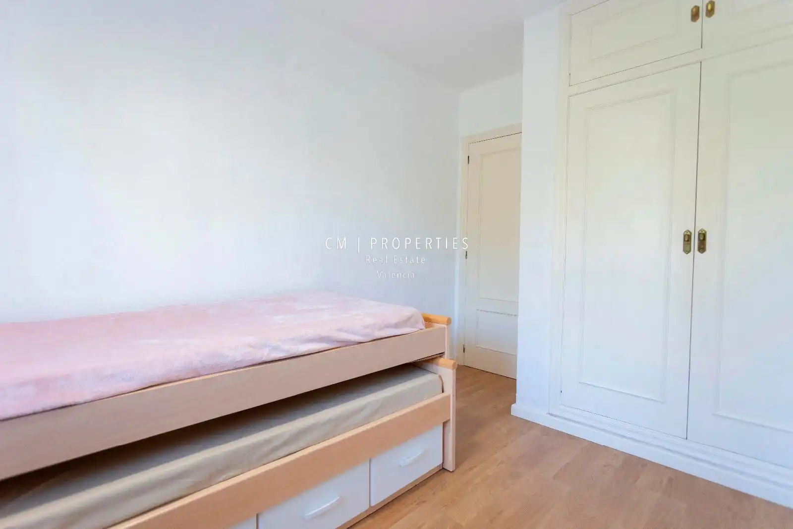 Flat for rent in Retor Emilio Bayarr (Alf), Alfinach - Los Monasterios