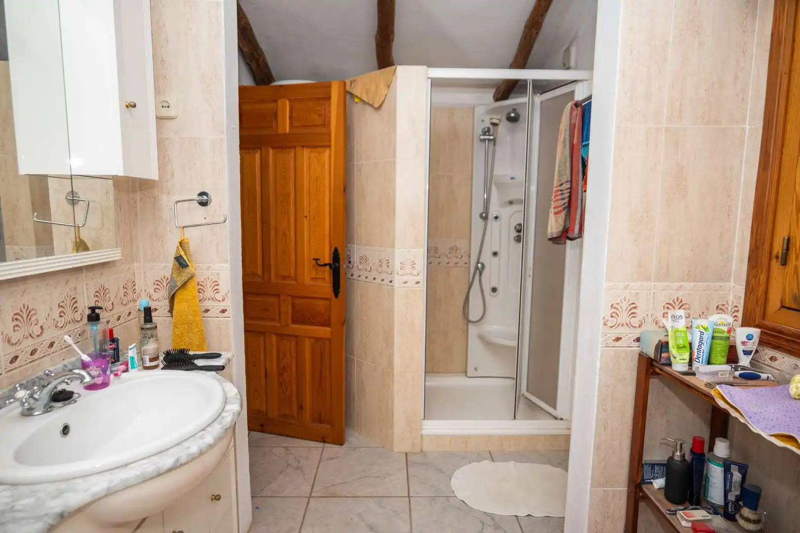 Bathroom of Houses for sale in Canillas de Albaida  with Air Conditioner, Private garden and Terrace