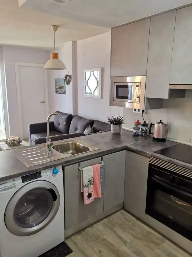 Cocina de Apartamento de alquiler en Alicante / Alacant con Terraza, Amueblado y Balcón