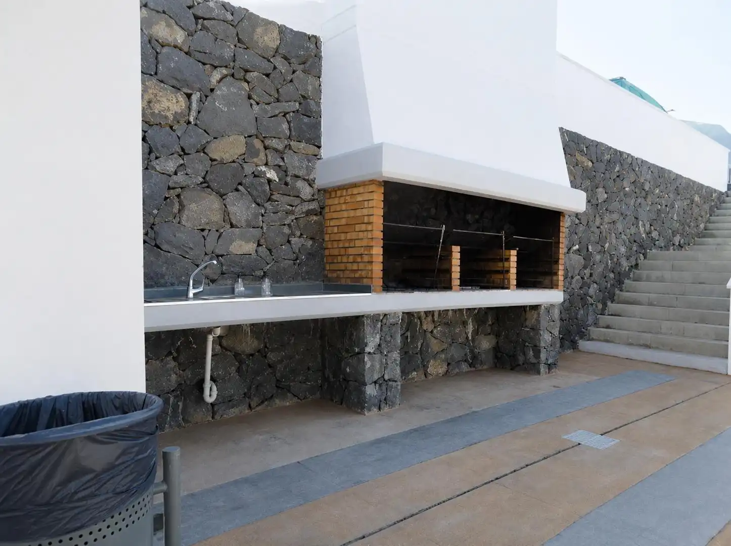Terrasse von Wohnungen zur Miete in San Cristóbal de la Laguna mit Terrasse, Möbliert und Gemeinschaftspool