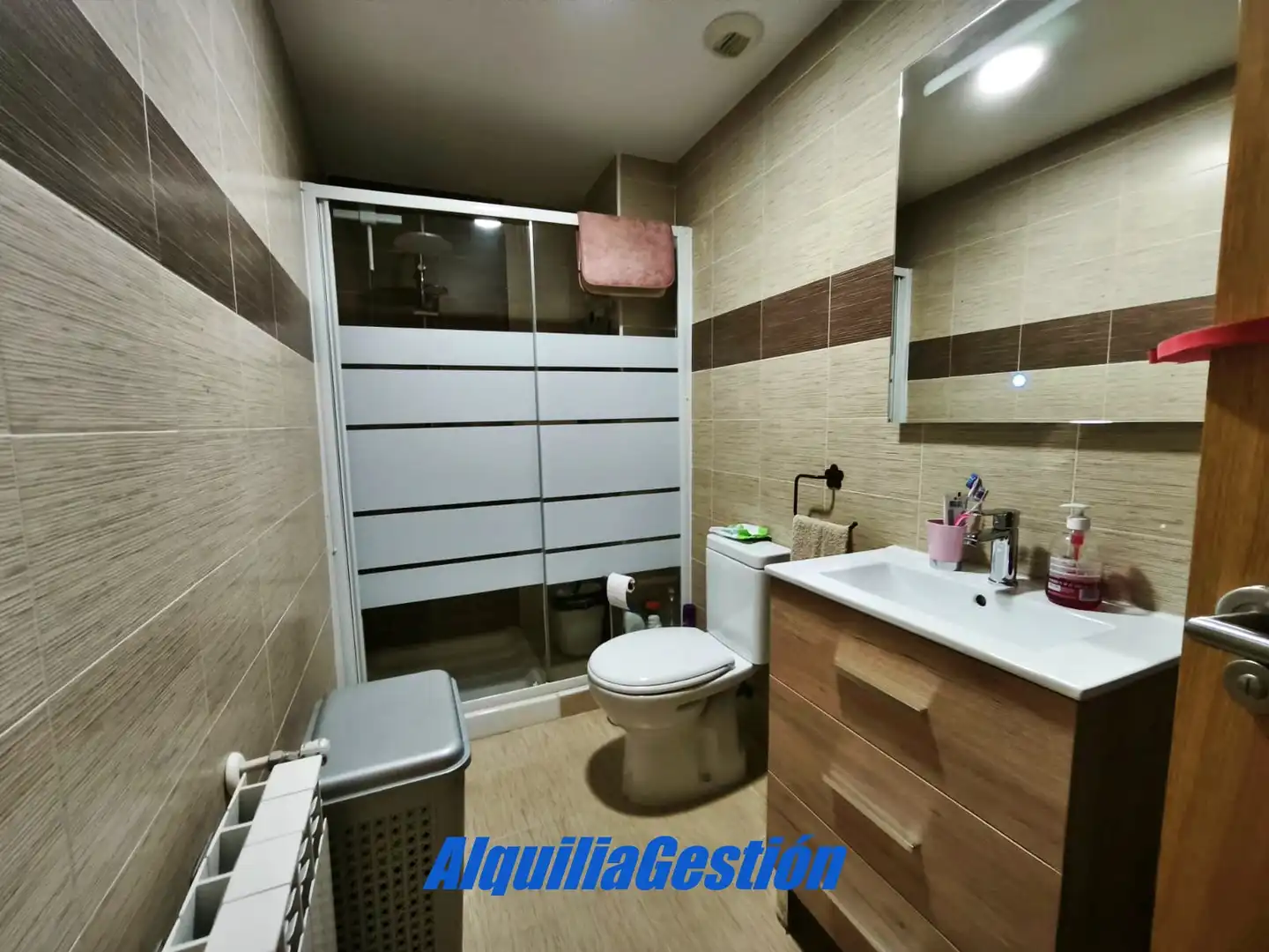 Bathroom of Apartments for sale in Alovera, Guadalajara