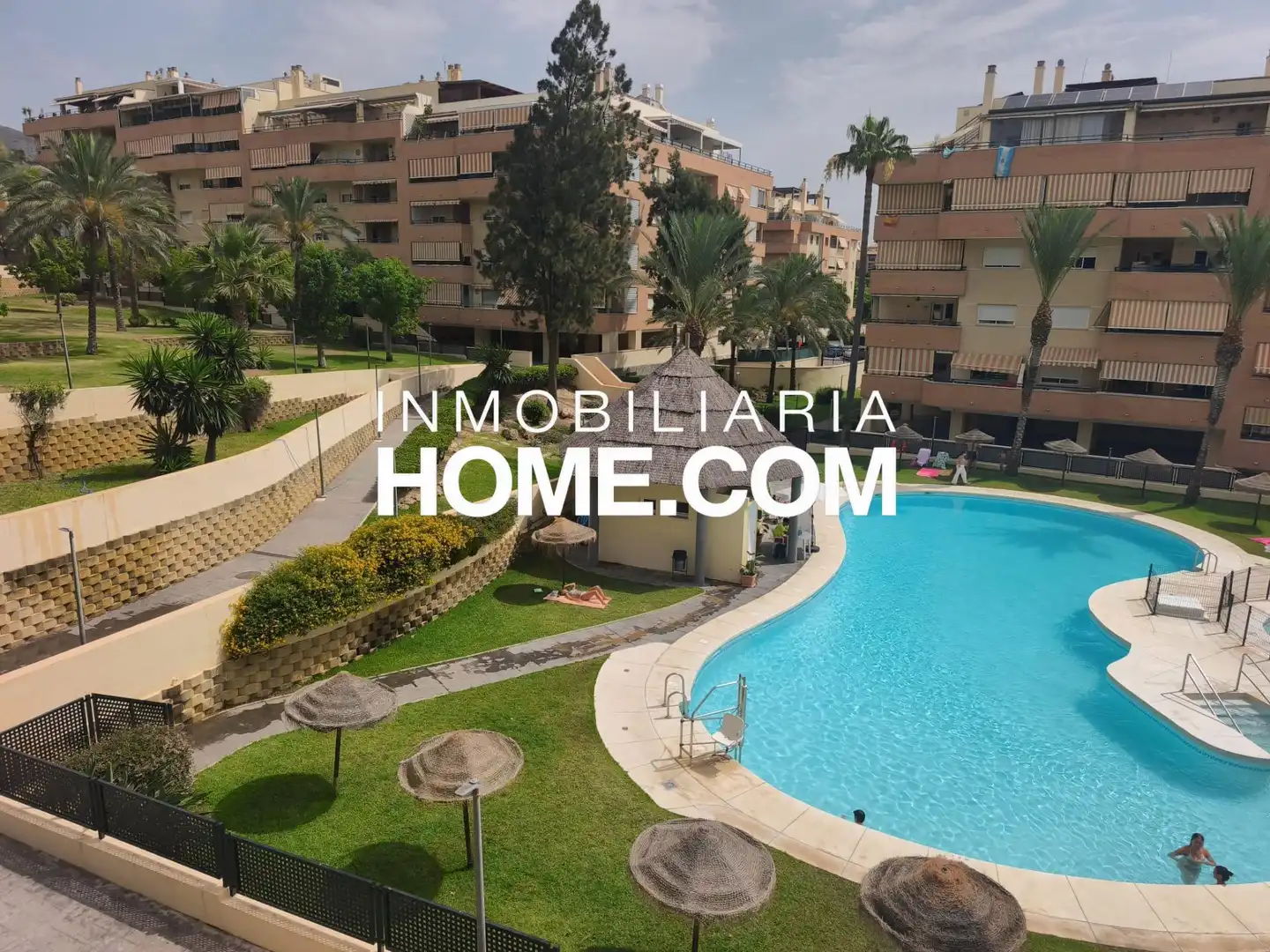 Flat with terrace for sale in Calle Andrés Segovia, imagen 3