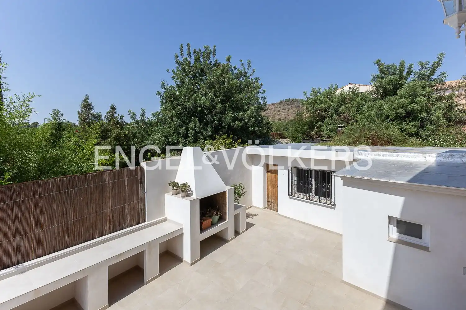 Terrasse von Haus oder Chalet zur Miete in El Puig de Santa Maria mit Klimaanlage, Heizung und Privatgarten