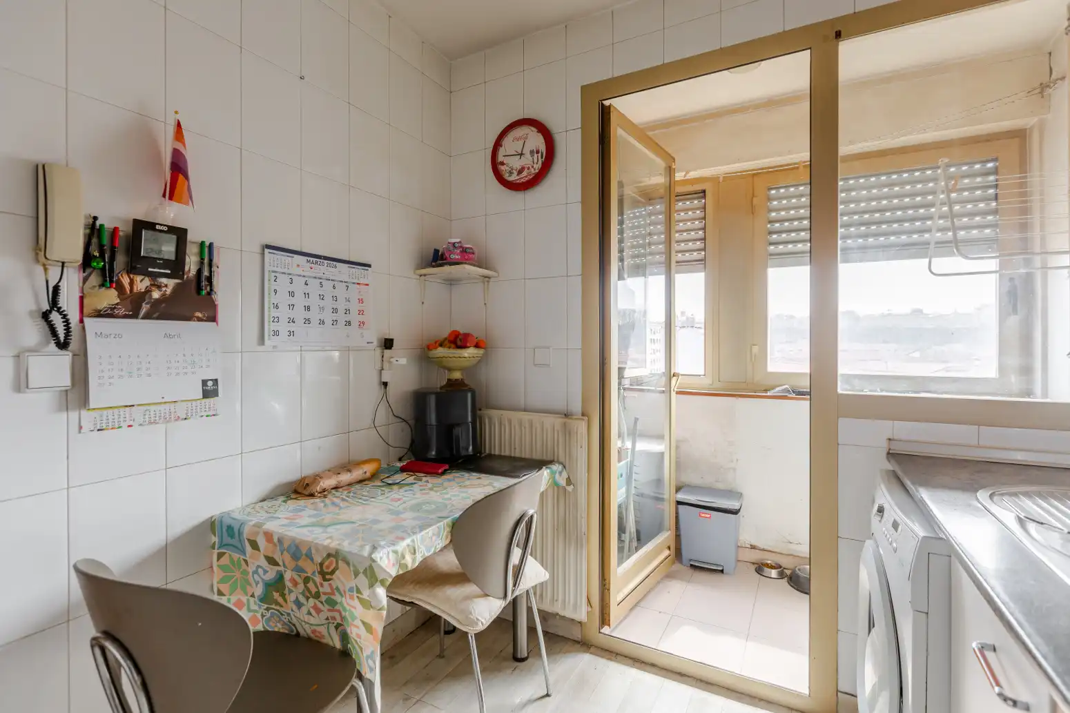 Kitchen of Flat for sale in  Pamplona / Iruña  with Heating and Parquet flooring