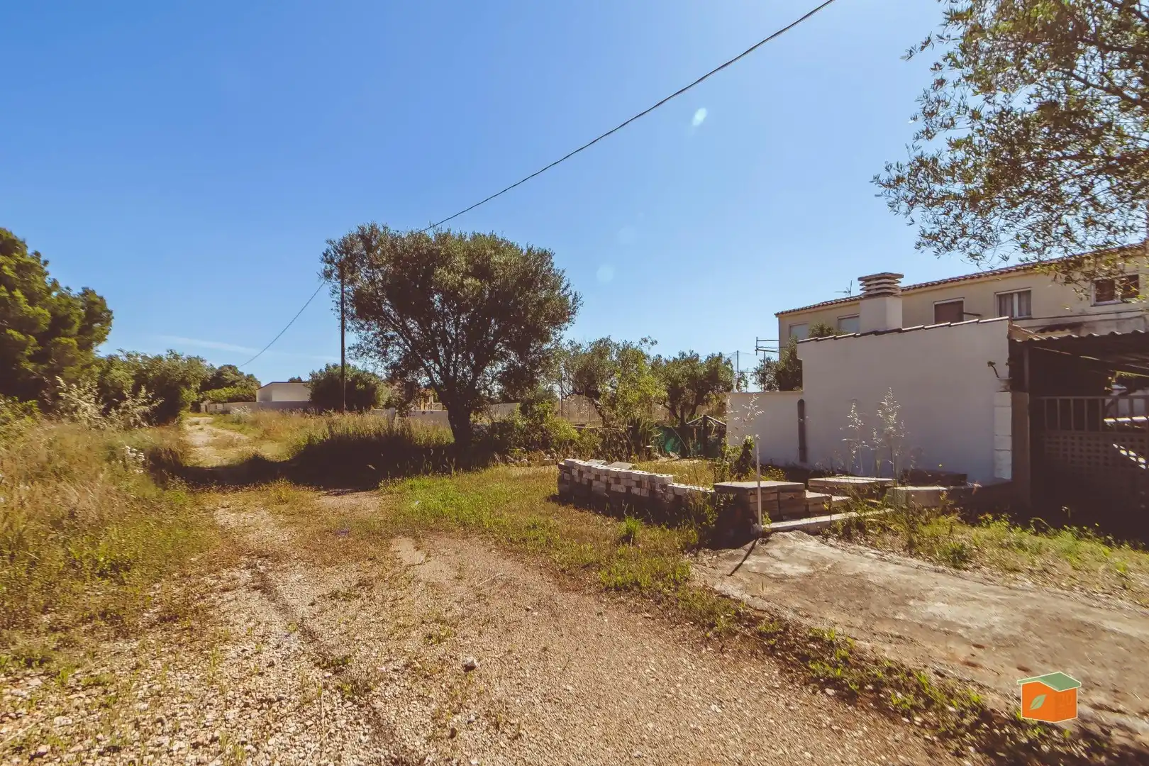 Casa adosada en venta en Alcanar con Jardín privado, Terraza y Amueblado