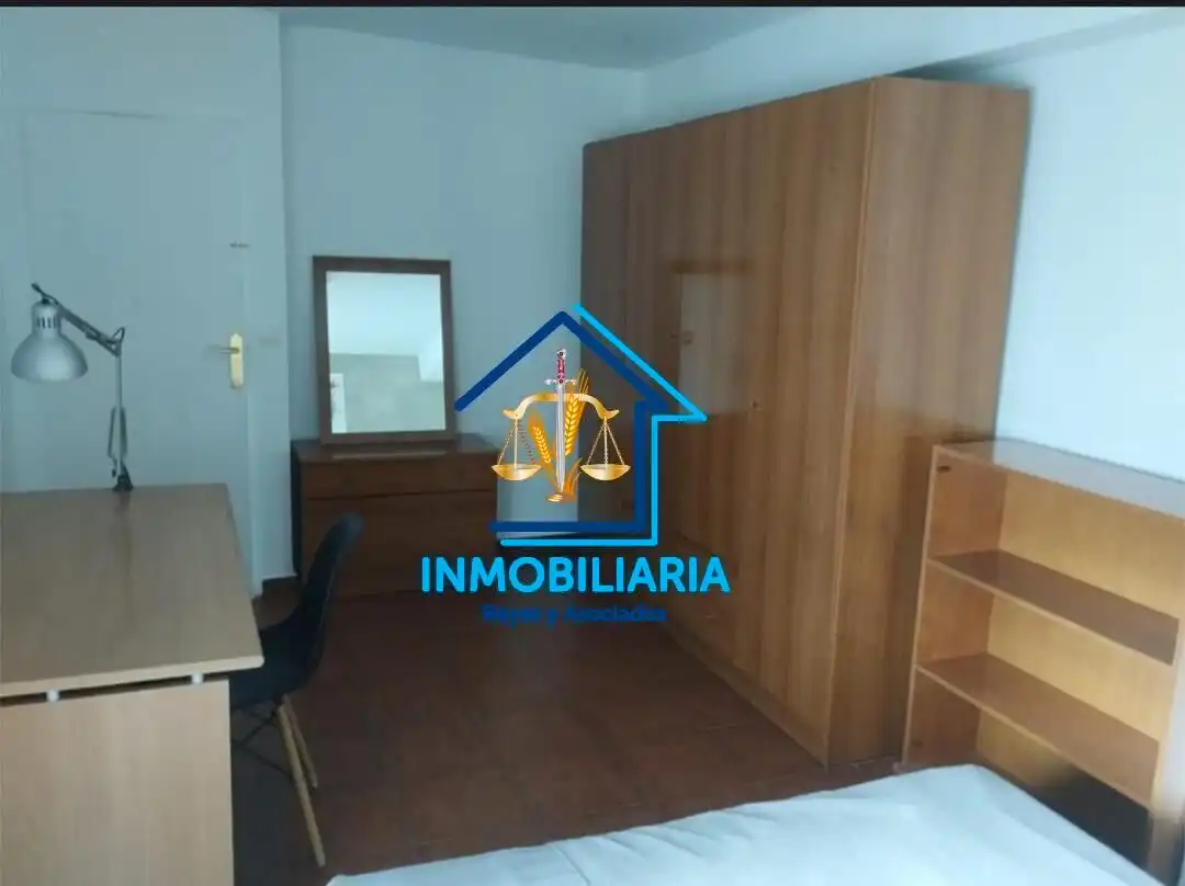 Dormitori de Pis en venda en Córdoba amb Aire condicionat