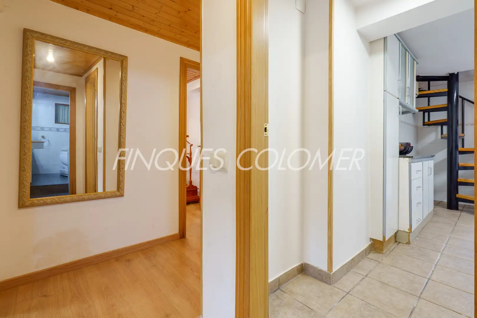 Houses for sale in Rubí  with Air Conditioner, Private garden and Parquet flooring