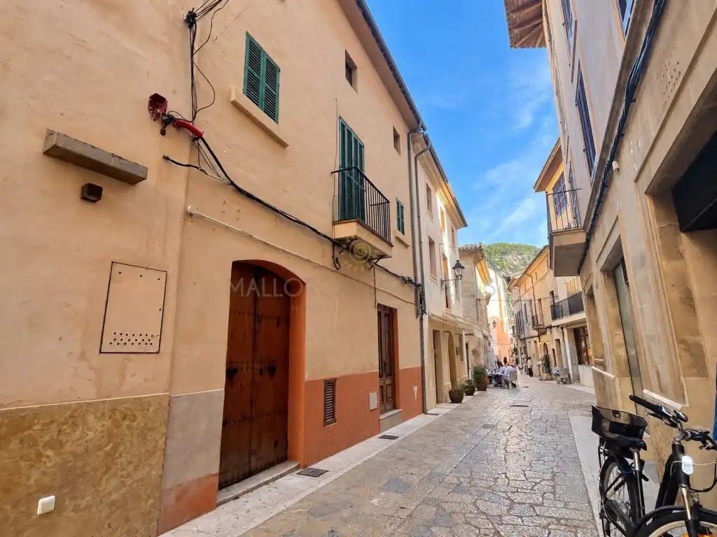 Casa amb terrassa en venda a Calle Antoni Maura, imagen 3