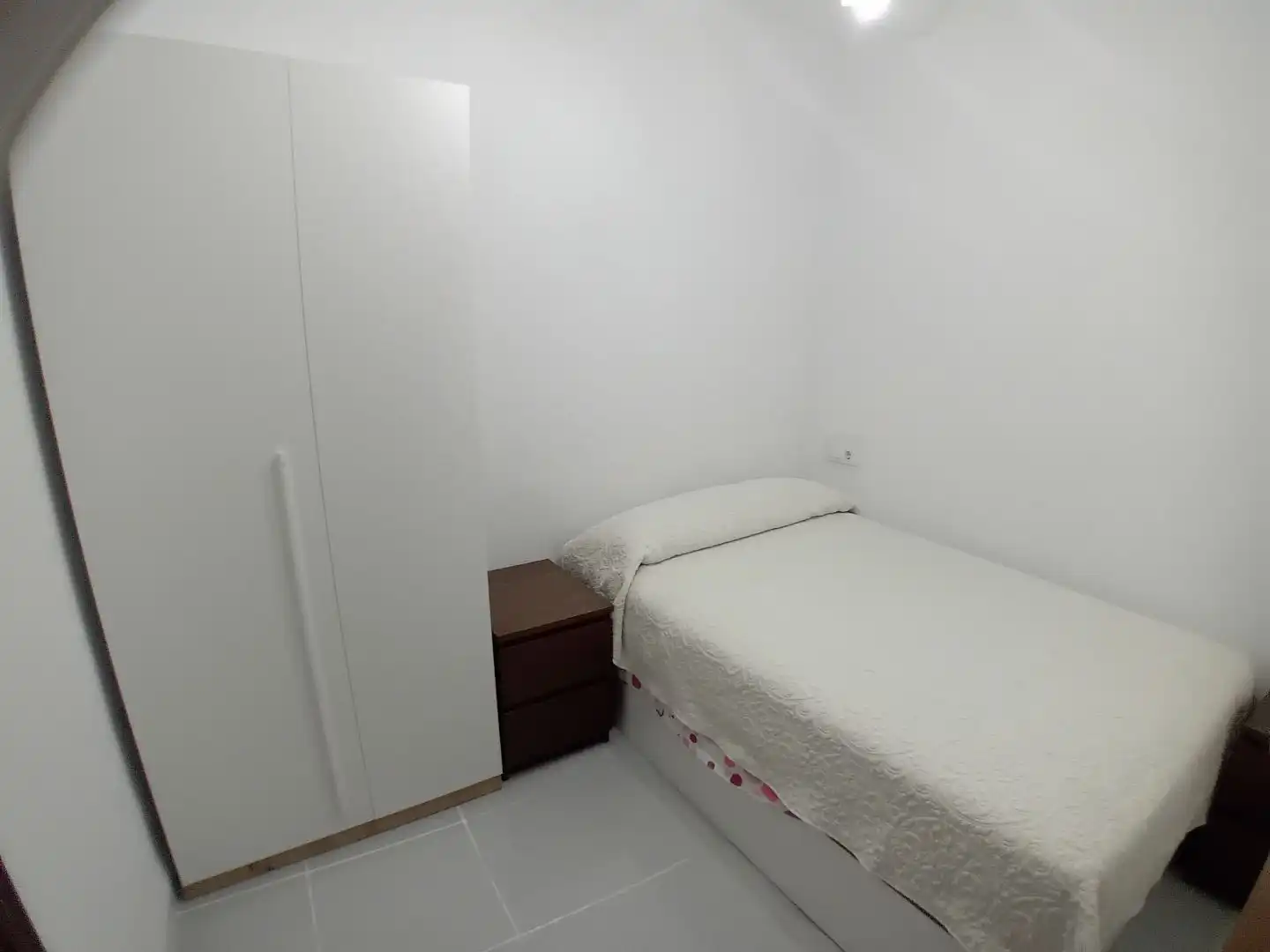 Mini appartamento con piscina in affitto a Calle Calzada de San Vicente 2, imagen 5