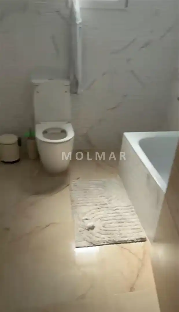 Baño de Piso en venta en Alberic con Aire acondicionado, Terraza y Balcón