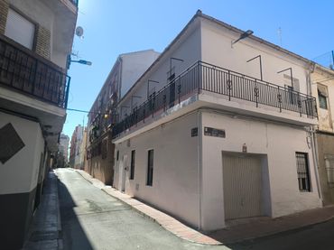 Adossat amb balcó en venda a Alcantarilla