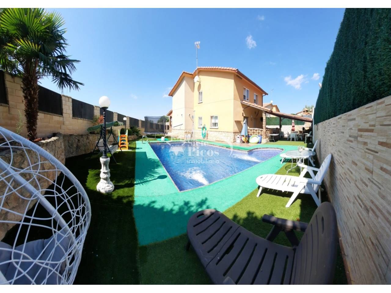 Swimming pool of House or chalet to rent in Hontanares de Eresma  with Heating, Private garden and Terrace