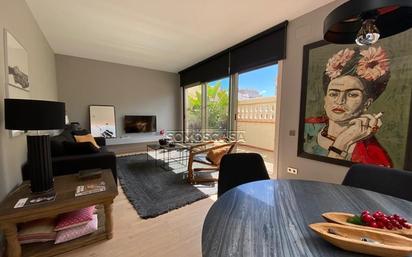 Living room of Attic to rent in  Barcelona Capital  with Air Conditioner, Heating and Parquet flooring