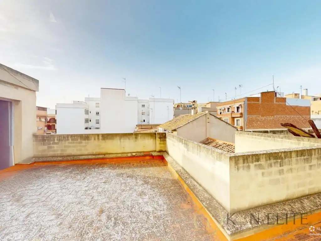 Terrassa de Edifici en venda en Valencia