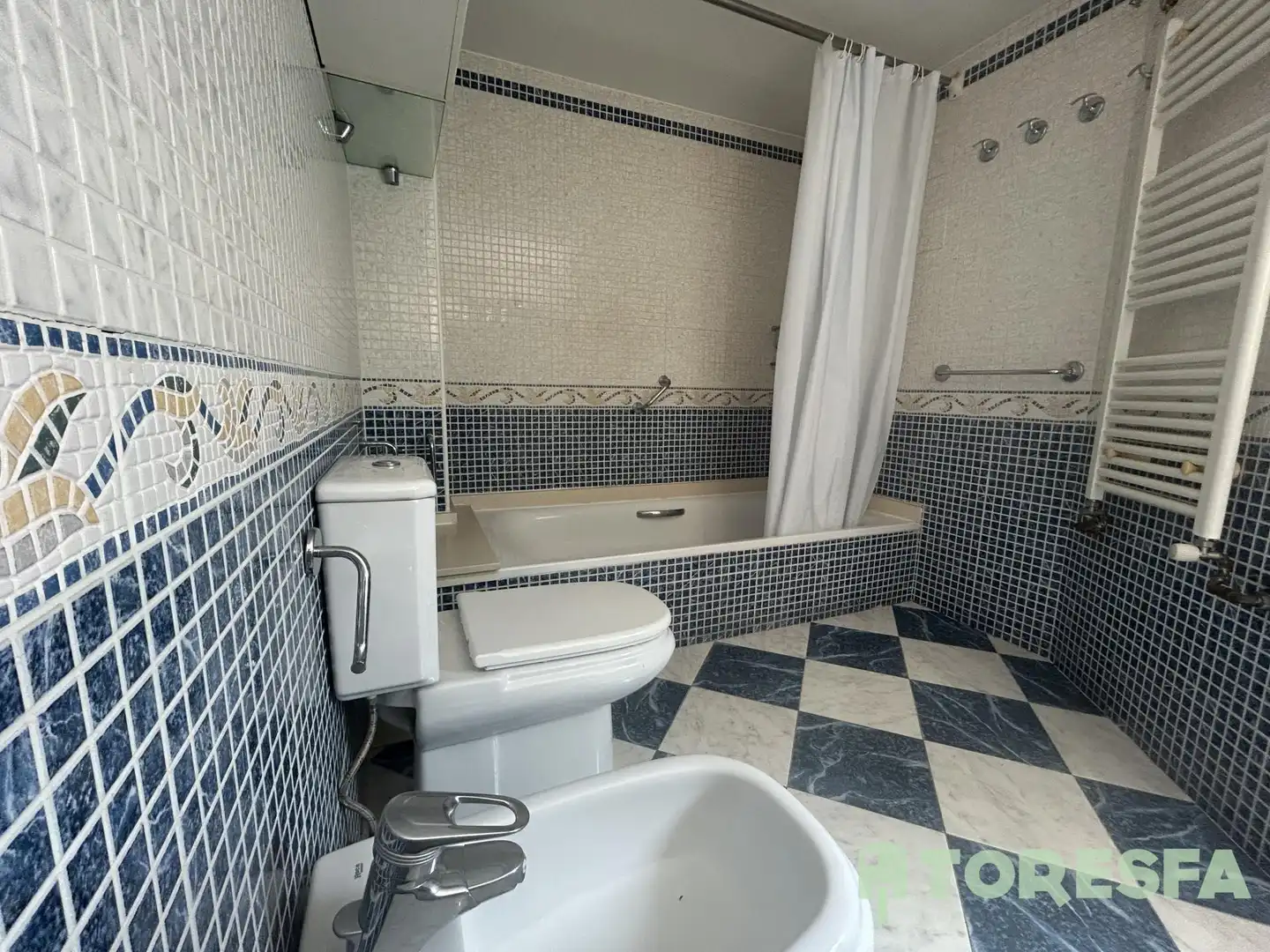 Baño de Ático en venta en Granollers con Calefacción y Terraza