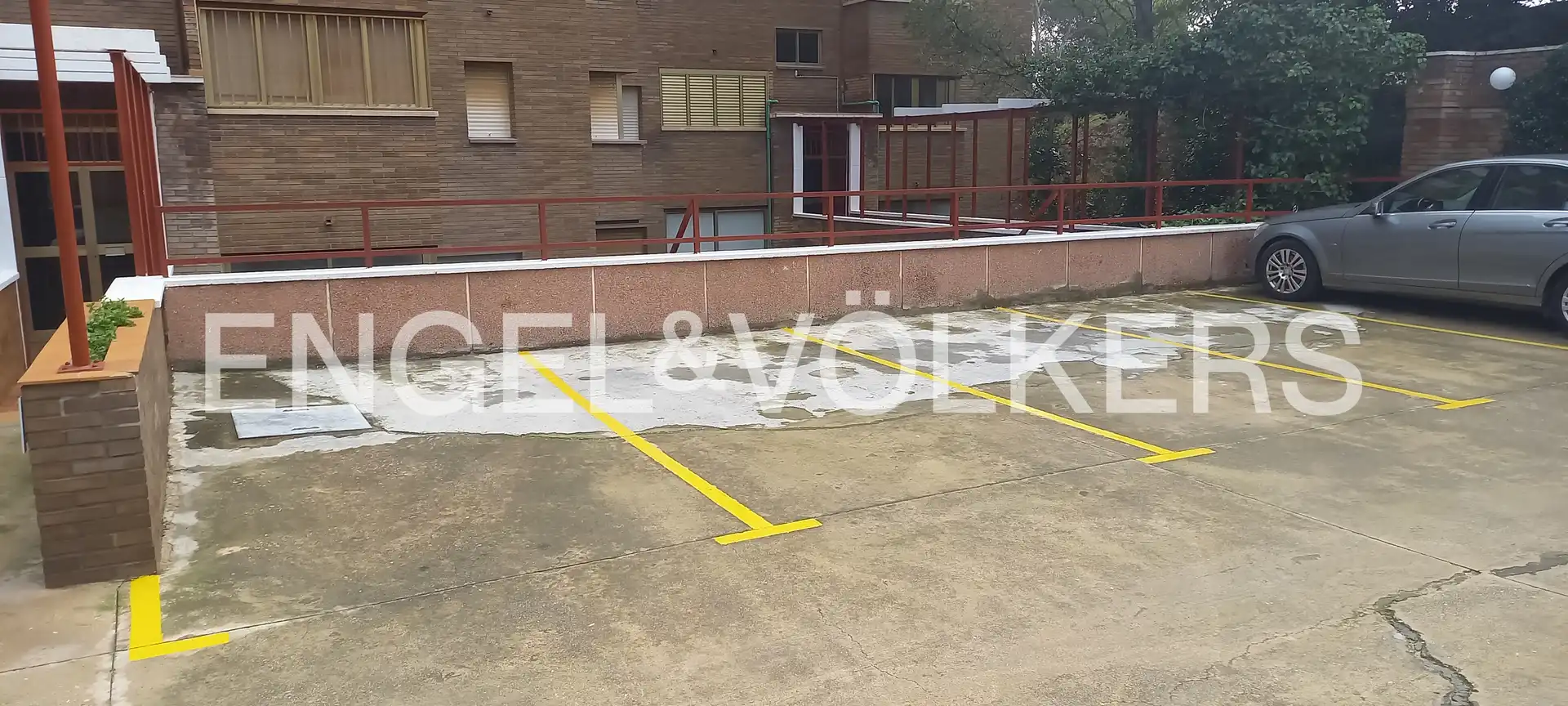 Parkplatz von Wohnung zur Miete in Mont-roig del Camp mit Klimaanlage, Heizung und Parkett