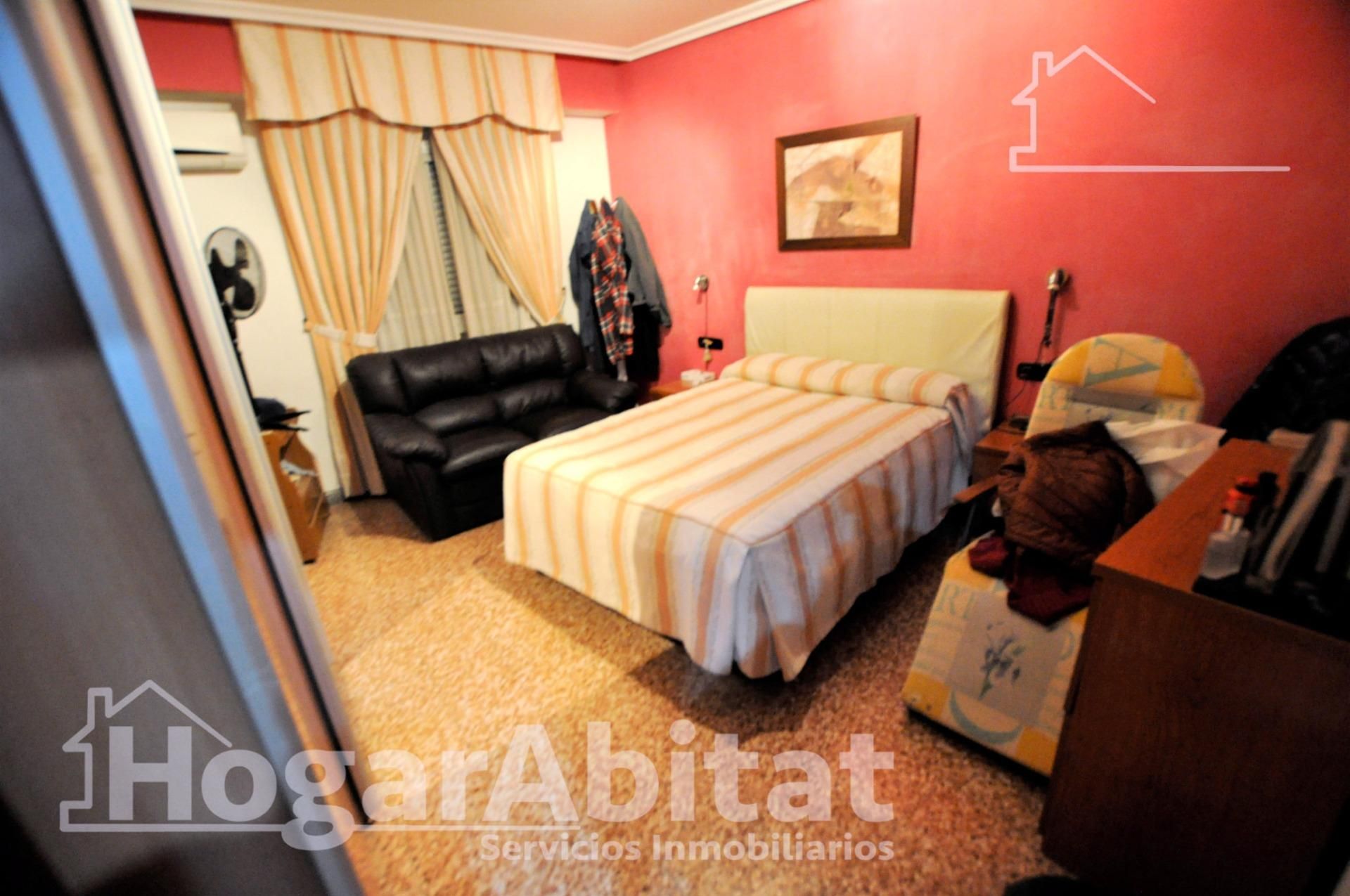 Dormitori de Pis en venda en Albalat dels Sorells amb Aire condicionat i Balcó