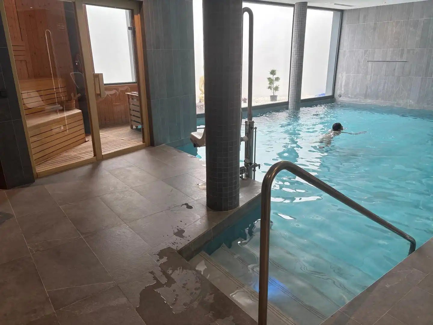 Piscina de Dúplex de lloguer en Estepona amb Aire condicionat, Calefacció i Terrassa