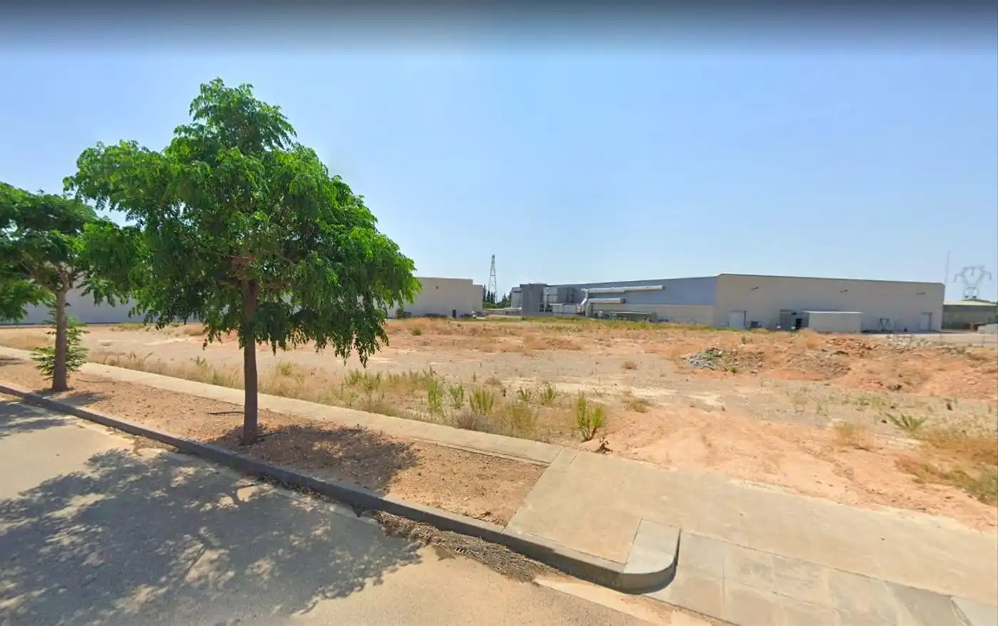 Terreny industrial en venda en L'Aldea