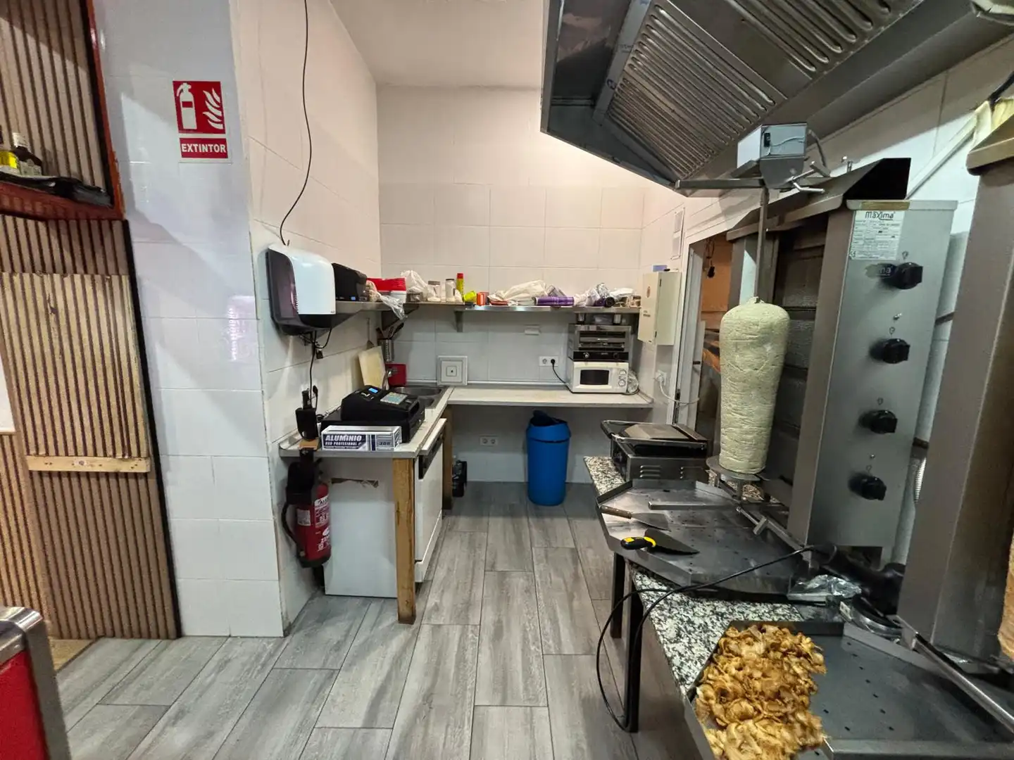 Business premises for transfer in Carrer d'En Prim 128, imagen 9