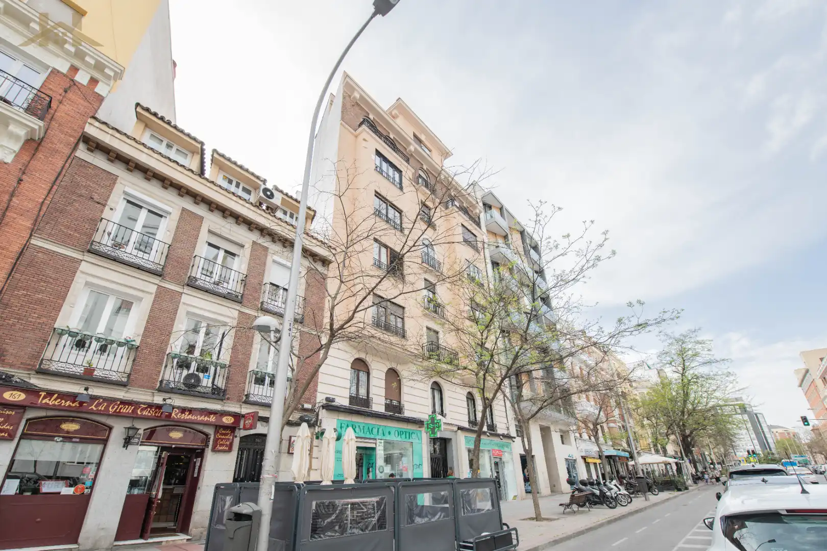 Vista exterior de Pis en venda en Madrid amb Aire condicionat i Calefacció