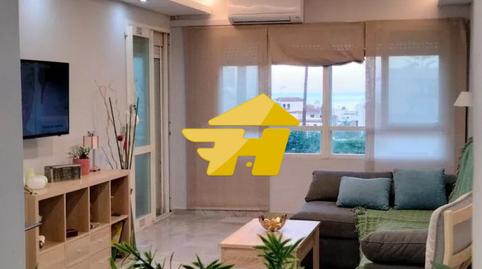 Foto 4 de Piso de alquiler en Avenida Carlota Alessandri, Montemar, Málaga