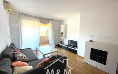 Living room of Flat for sale in Castelldefels  with Terrace