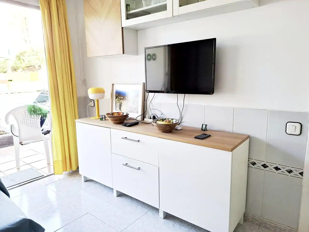 Sala de estar de Planta baja de alquiler en San Bartolomé de Tirajana con Terraza, Amueblado y Internet