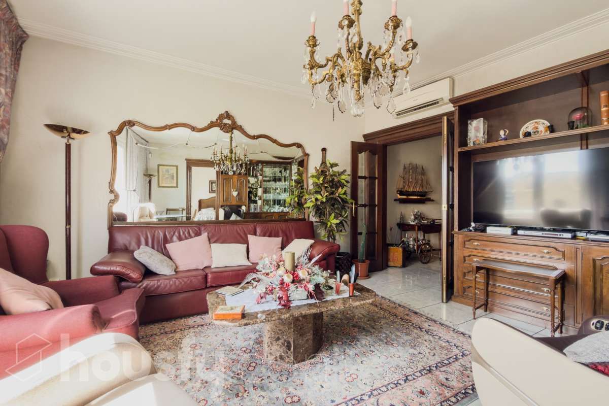 Sala d'estar de Pis en venda en  Barcelona Capital amb Aire condicionat, Calefacció i Balcó