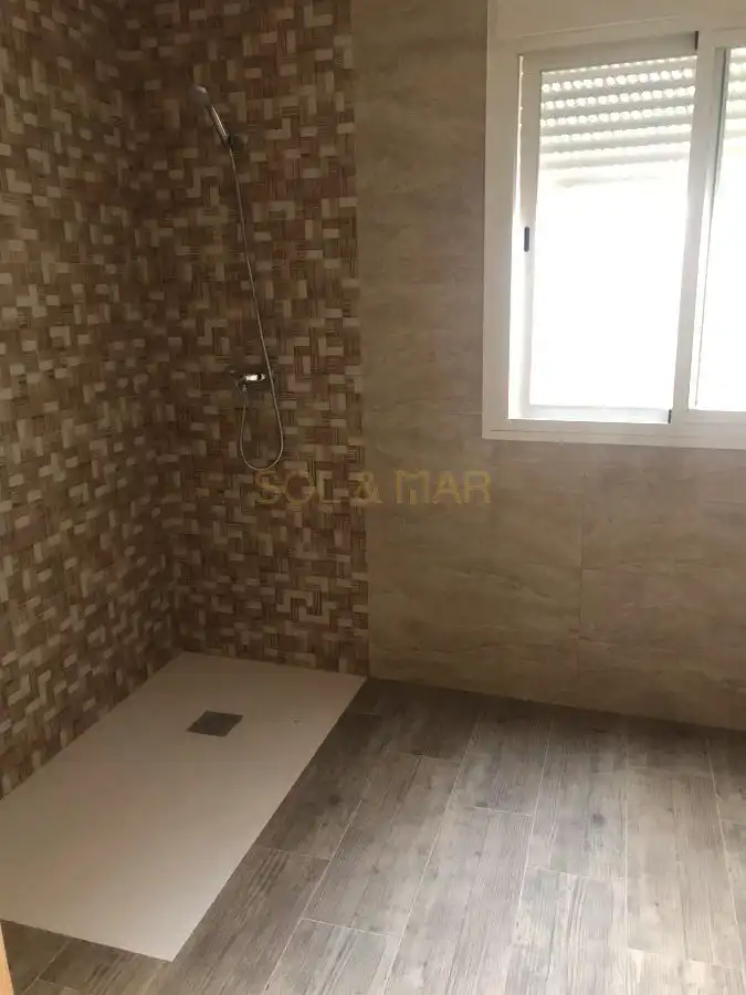Bathroom of Flat for sale in Fuencaliente