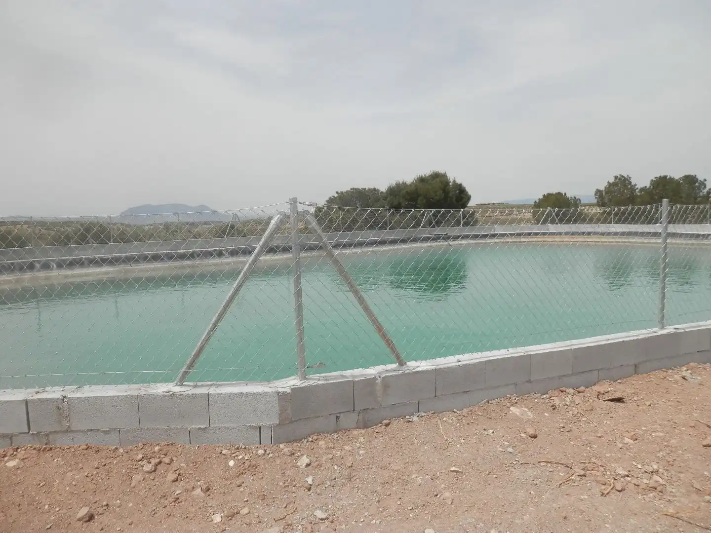 Schwimmbecken von Grundstücke zum Verkauf in Cúllar