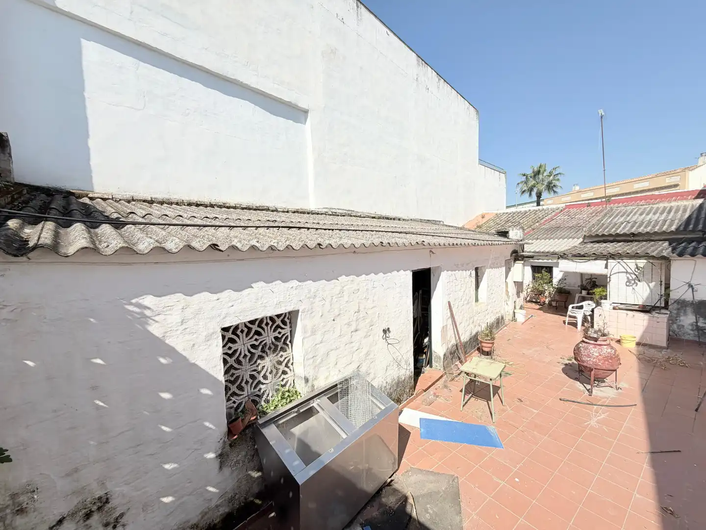Vista exterior de Casa o chalet en venta en Castilleja de la Cuesta con Trastero