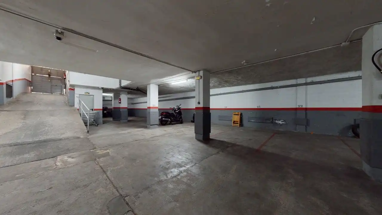 Appartamento con terrazza in vendita a Carrer de Latorre, imagen 52