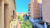 Vista exterior de Casa o xalet en venda en Reus amb Aire condicionat, Terrassa i Balcó