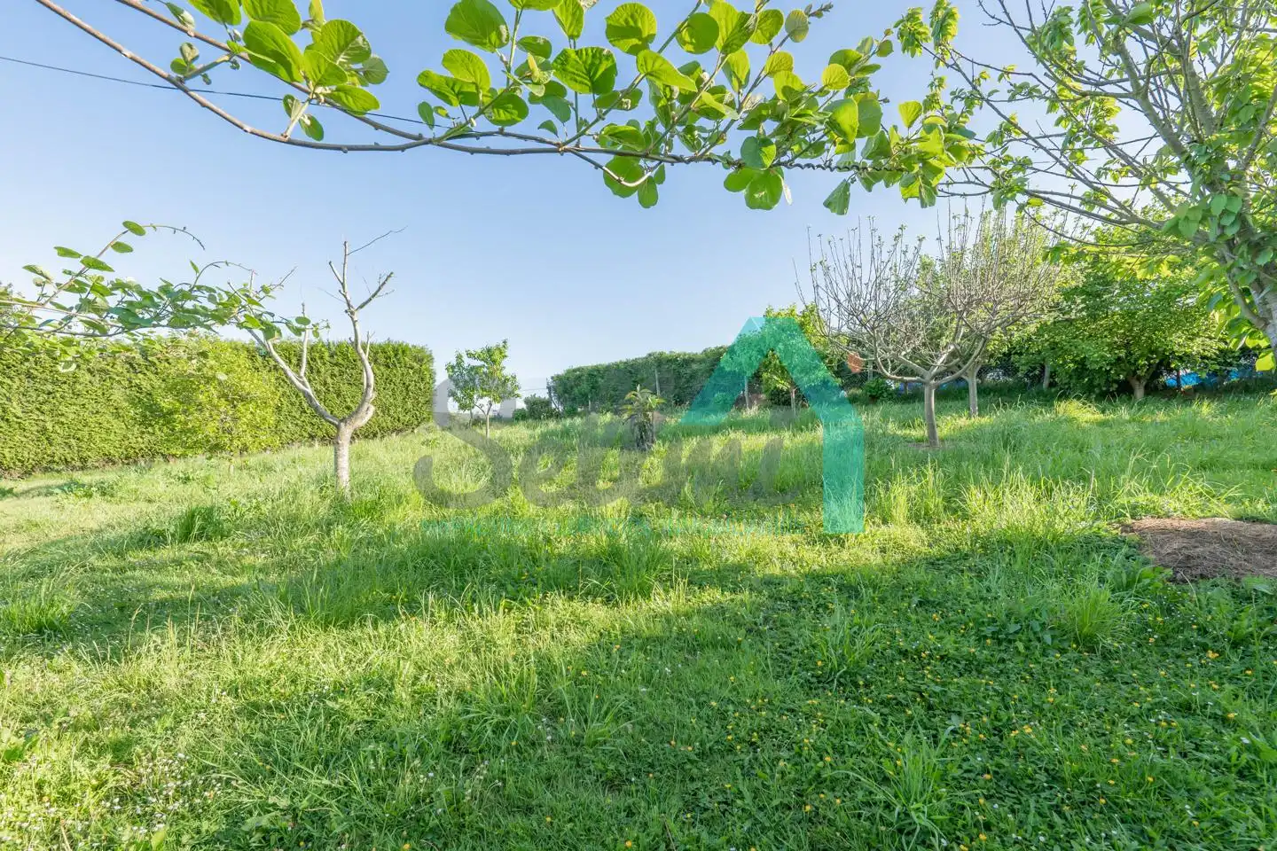 Casa o xalet en venda en Castrillón amb Calefacció, Jardí privat i Parquet