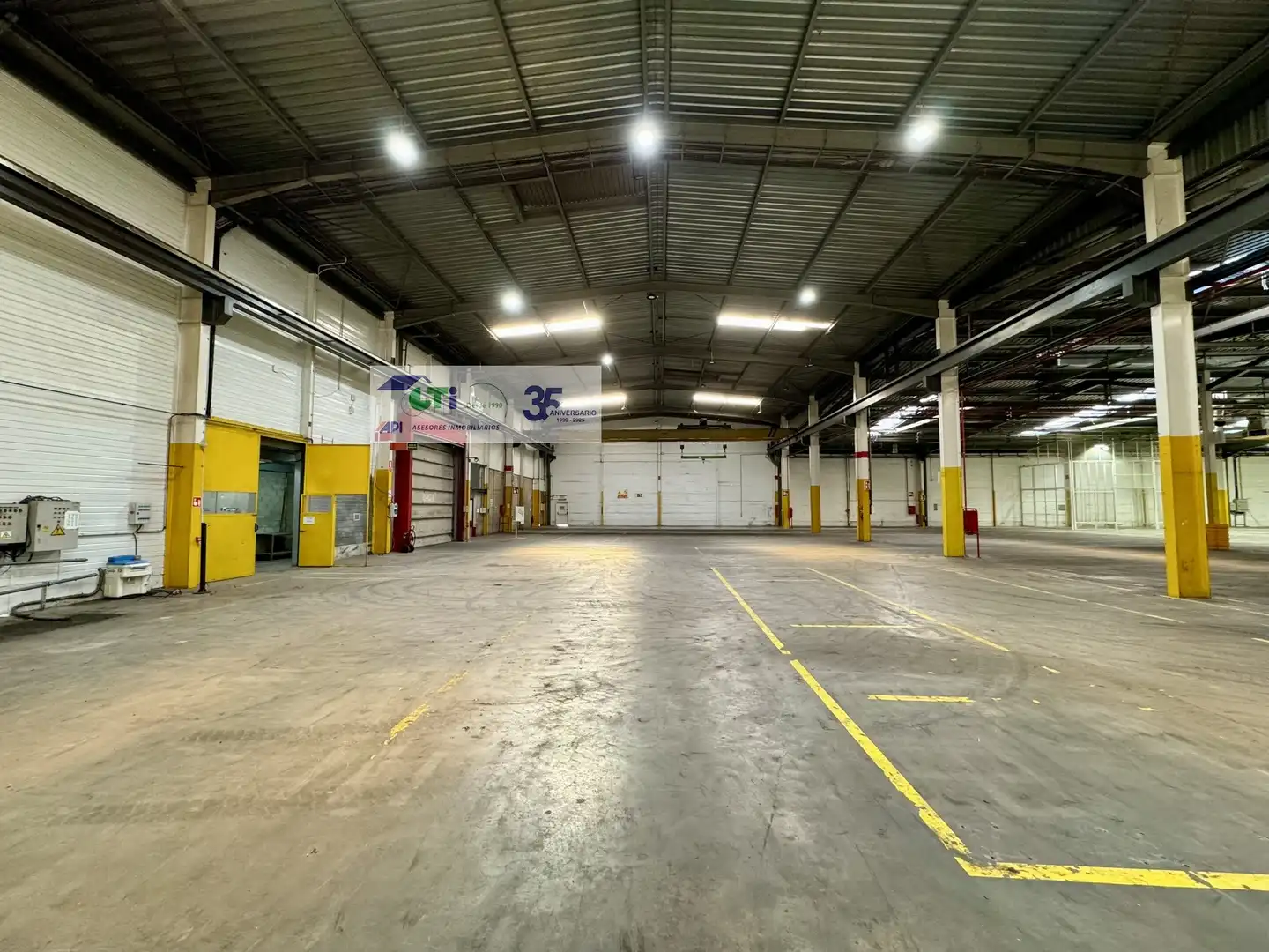 Nave industrial de alquiler en Pedrola