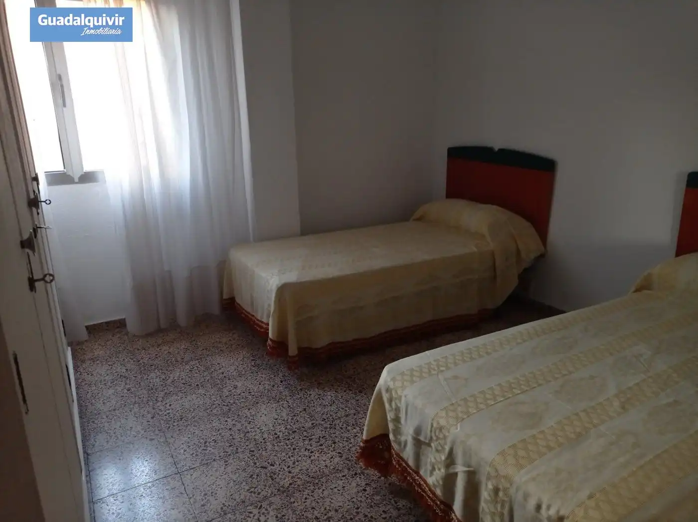 Schlafzimmer von Wohnung zur Miete in Sevilla mit Klimaanlage, Terrasse und Möbliert