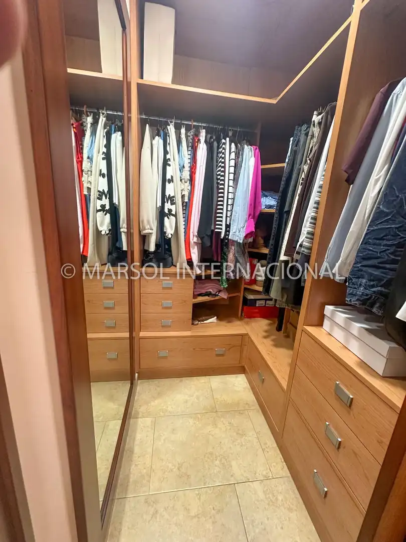 Houses for sale in Redován  with Private garden and Storage room