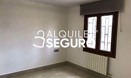 Photo 3 of House or chalet to rent in Cuatro Caminos, Abetxuko, Araba - Álava