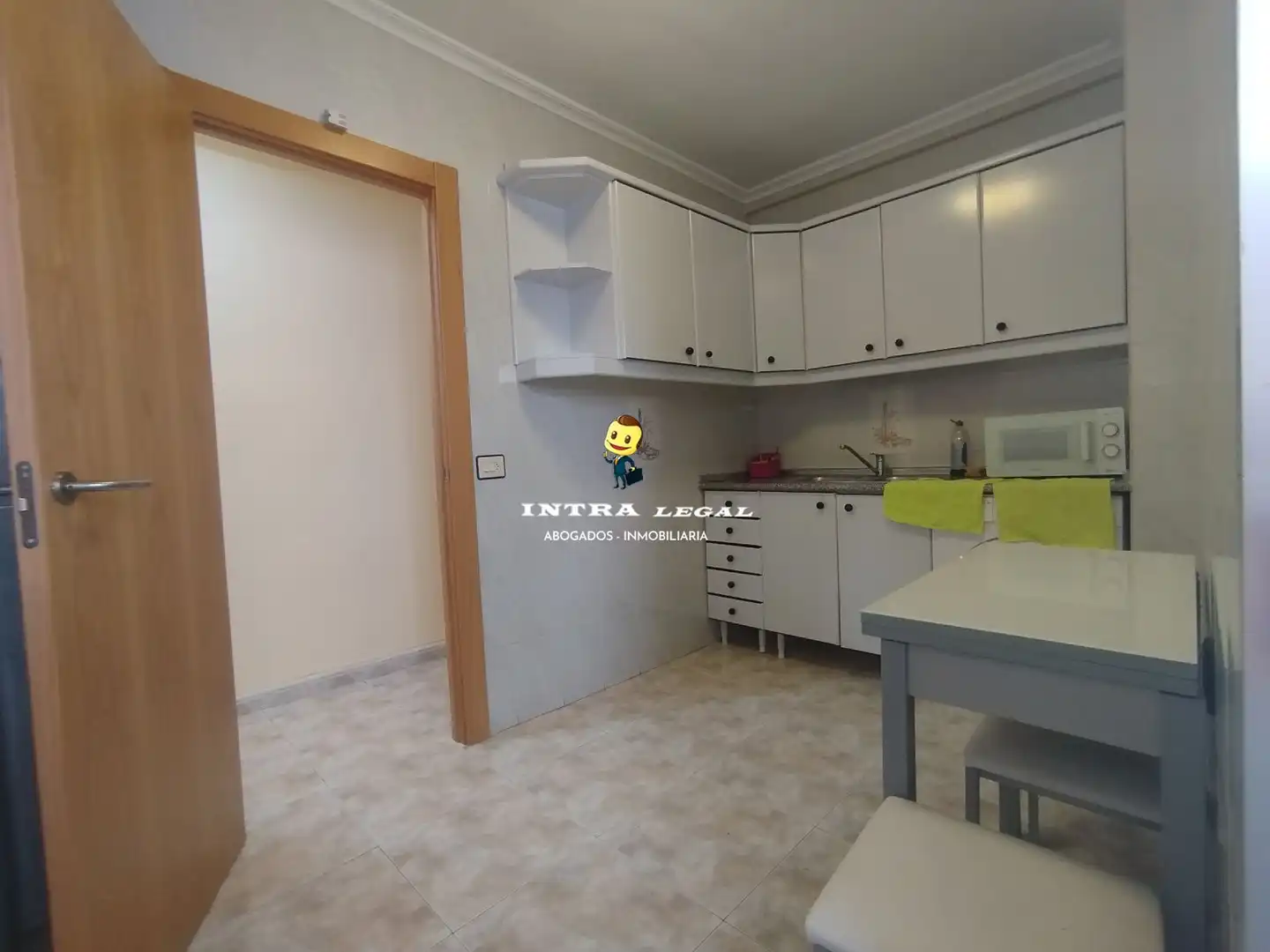 Cocina de Piso para compartir en Salamanca con Calefacción, Terraza y Amueblado