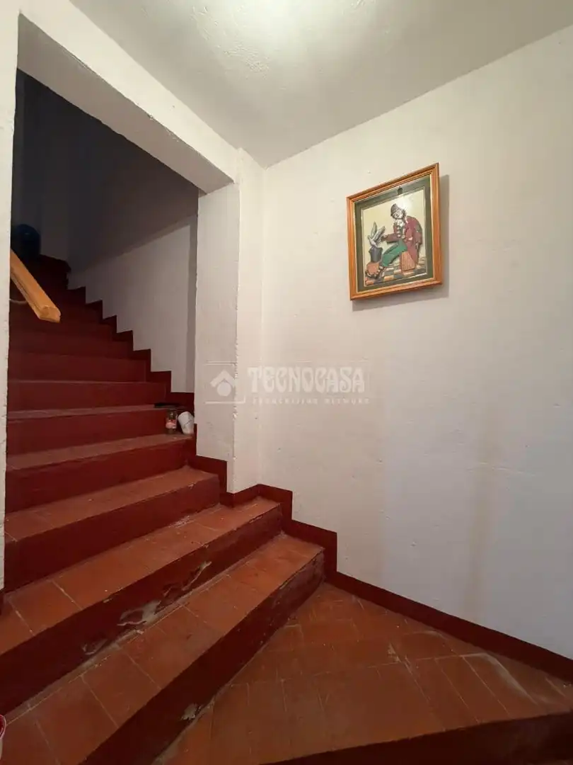 Houses for sale in Sevilla  with Terrace and Balcony