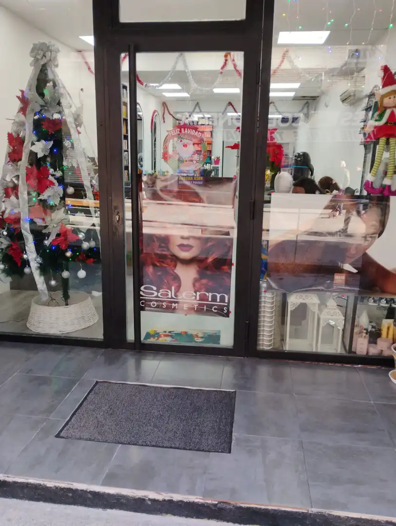 Local comercial de lloguer a Calle Colón 37, imagen 2