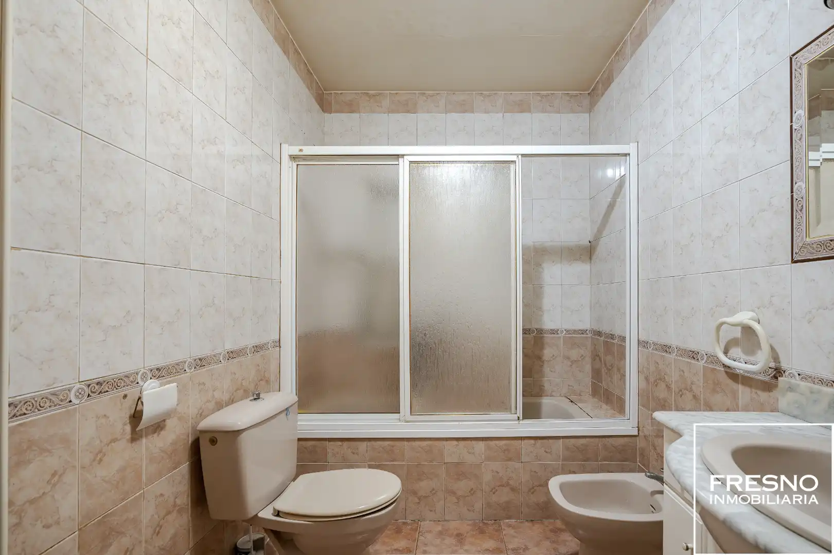 Baño de Casa adosada en venta en Yepes con Aire acondicionado, Calefacción y Trastero