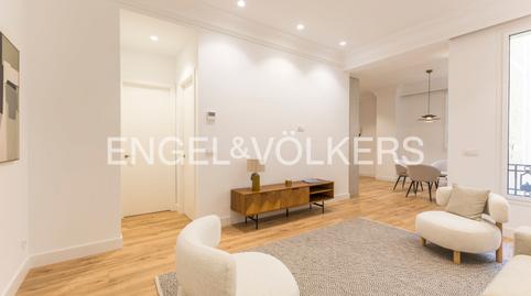 Foto 4 de Pis de lloguer a Paseo del General Martínez Campos, Almagro,  Madrid Capital