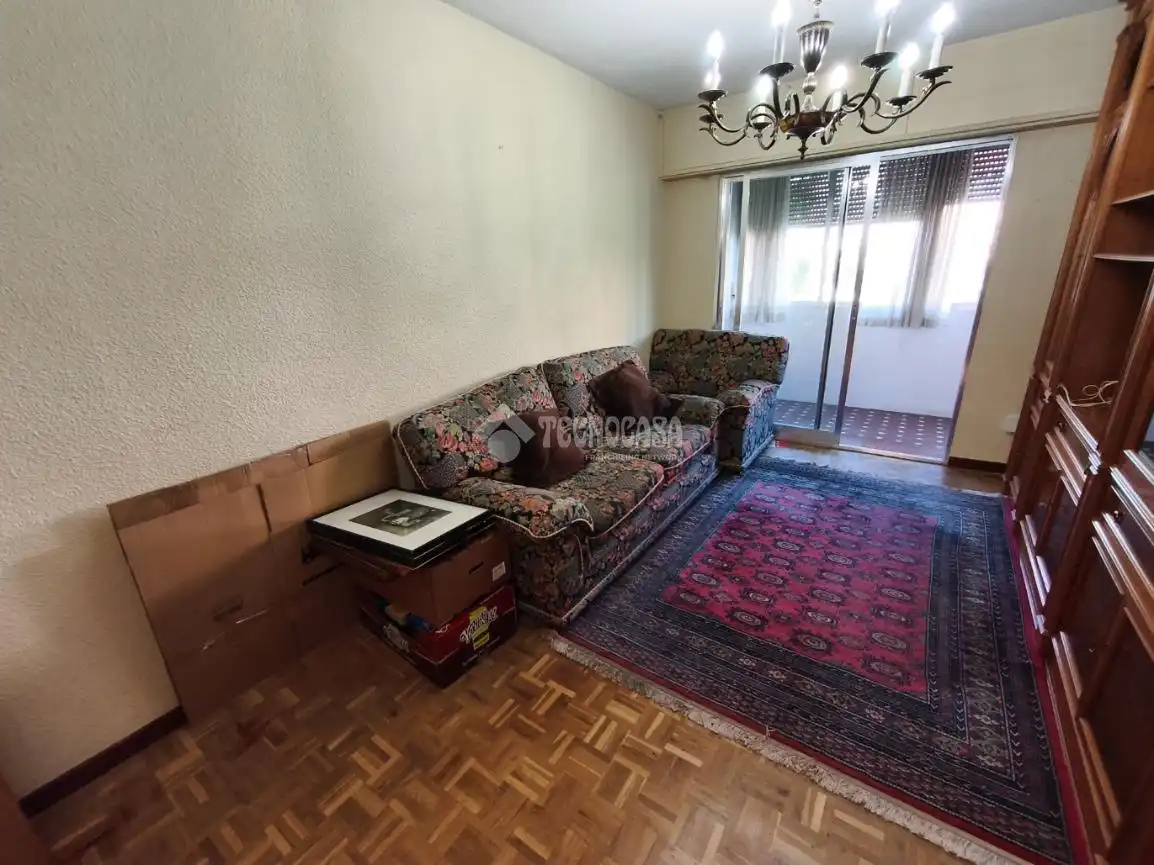 Sala d'estar de Pis en venda en Alcorcón amb Terrassa