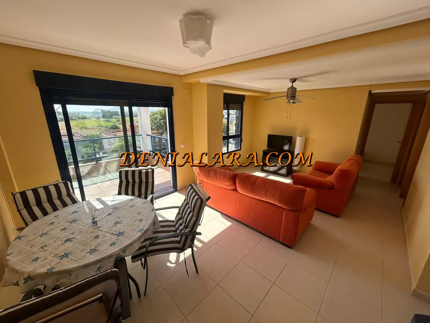 Vista exterior de Ático en venta en Dénia con Aire acondicionado, Terraza y Trastero