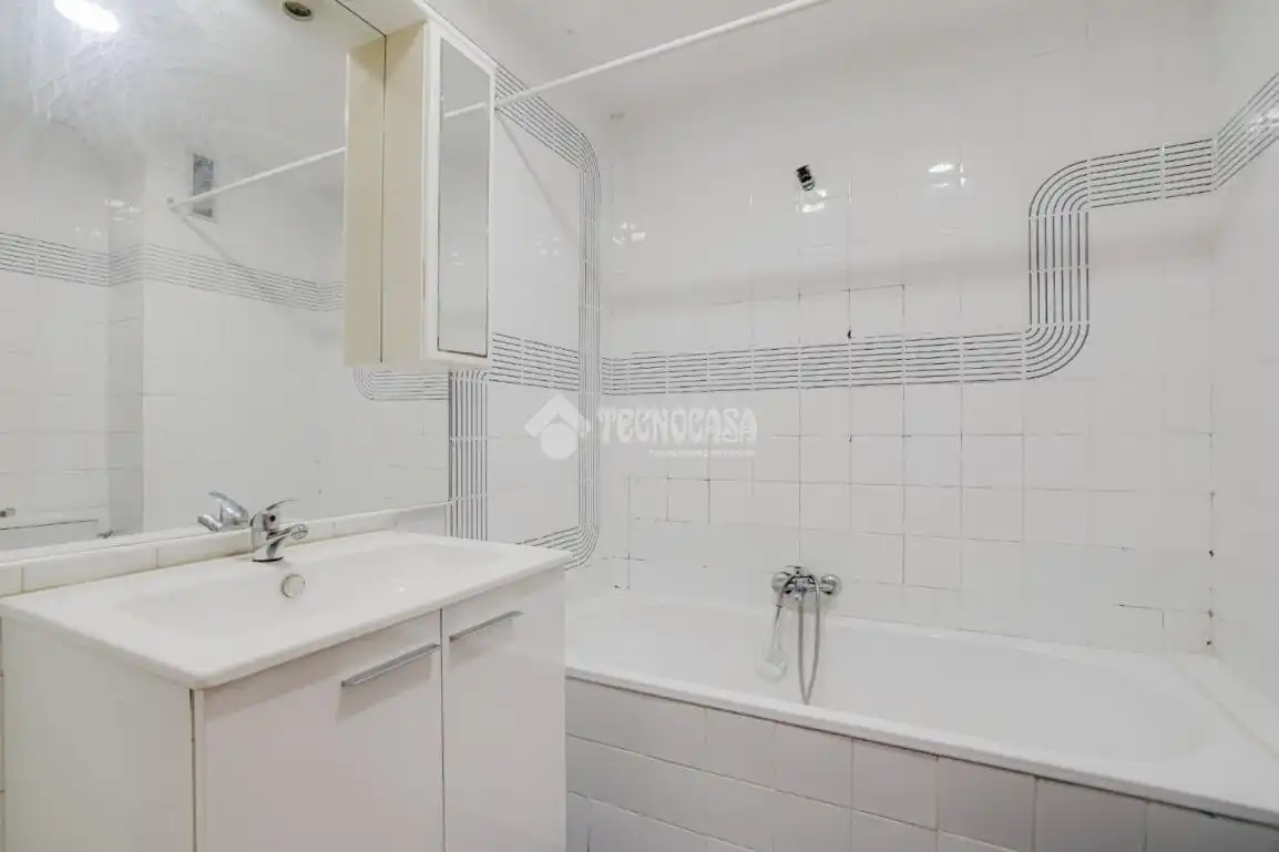 Baño de Piso en venta en Rubí con Balcón