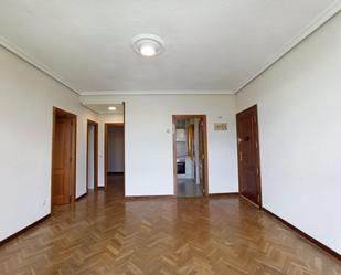Flat to rent in  Madrid Capital  with Air Conditioner, Heating and Parquet flooring
