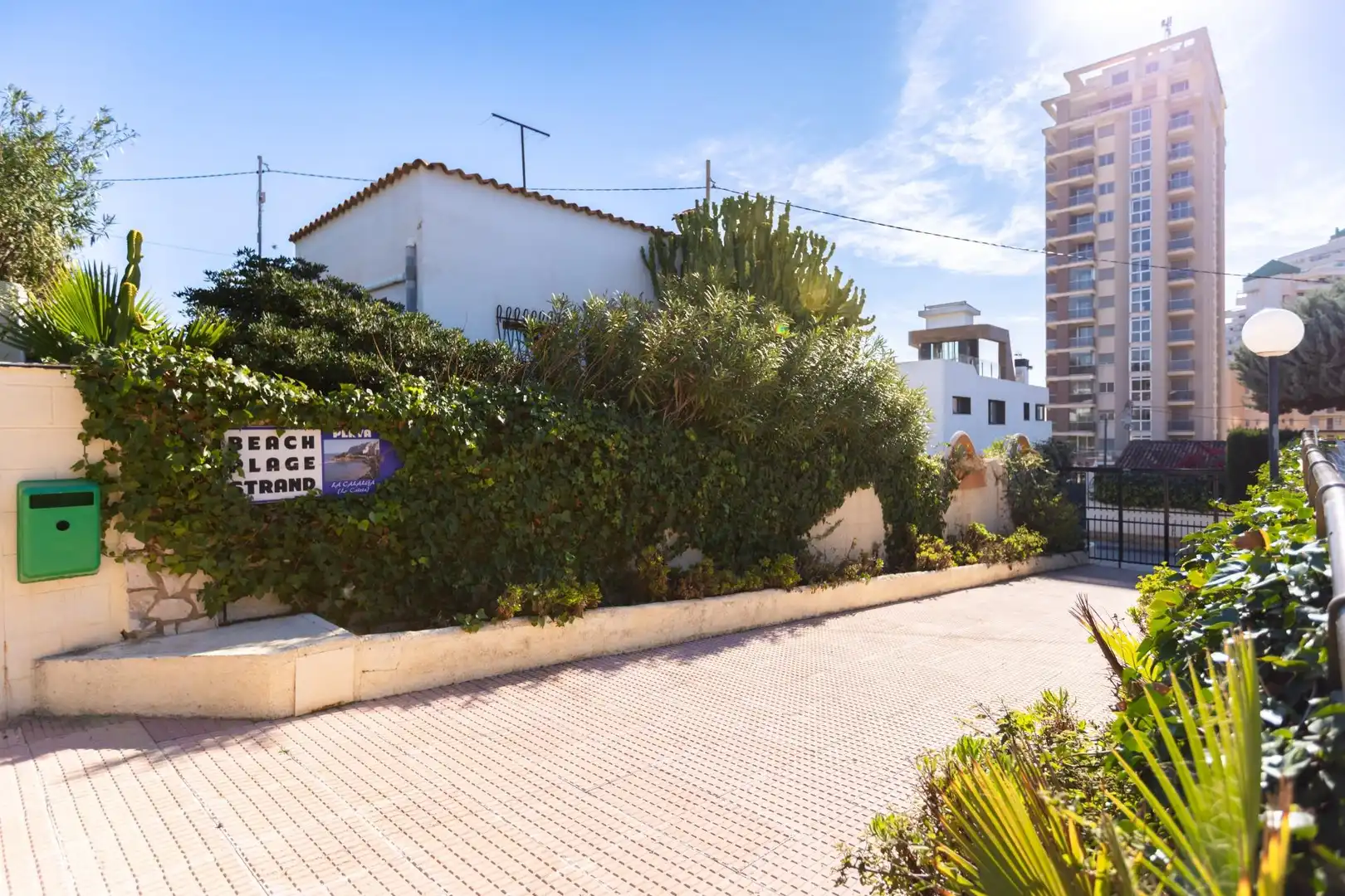Vista exterior de Apartamento en venta en Calpe / Calp con Calefacción, Jardín privado y Terraza