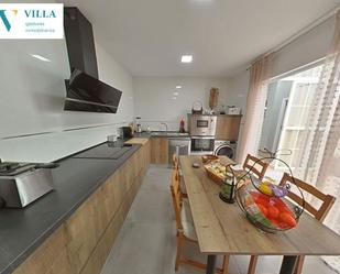 Kitchen of House or chalet for sale in Alcalá de Guadaira  with Air Conditioner and Storage room